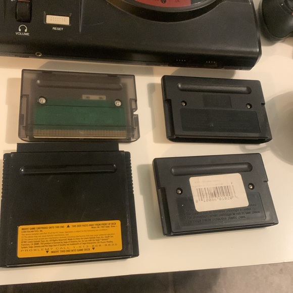 Super bundle! Sega genesis console game genie and games - Picture 10 of 12